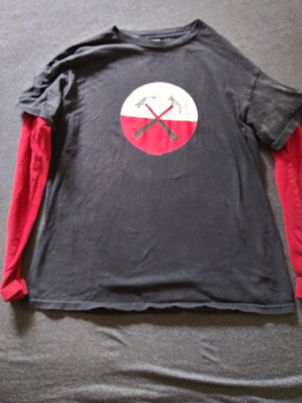 Vintage Pink Floyd The Wall Doub Hammers 2004 Tour Long Sleeve T Shirt Large Red